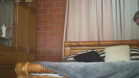 Cheesburger Jesus and whoever showed up. online show from 01-24-25, 03:34