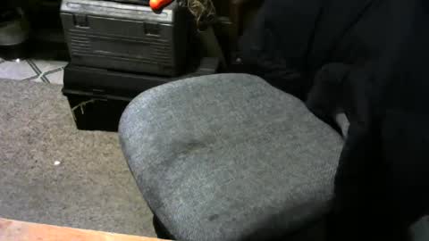 Snapshot of chefy999 chatting on 02-10-25, 08:53 chefy online show from 02-10-25, 08:53