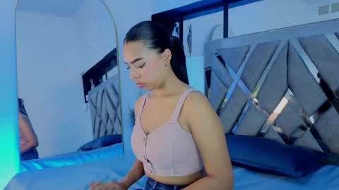   online show from 05-28-26, 03:37