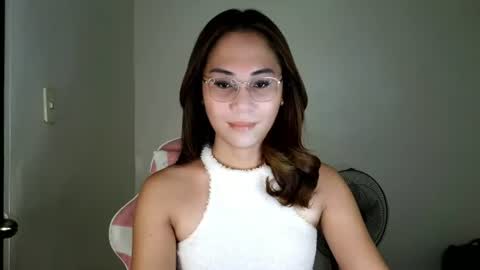 chelly4u69 online show from 06-15-26, 01:52