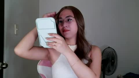 chelly4u69 online show from 07-13-26, 10:01