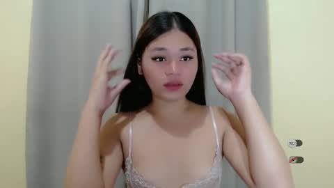 Snapshot of chelse_coco chatting on 02-22-25, 11:24 CHELSEA online show from 02-22-25, 11:24