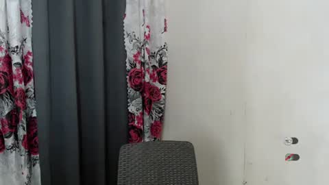 Snapshot of chelse_coco chatting on 09-13-25, 10:42 CHELSEA online show from 09-13-25, 10:42