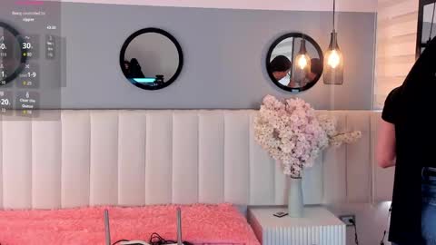 chelsea_bolton_ online show from 04-18-26, 12:42