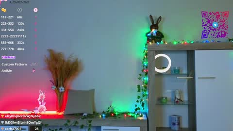 Mona online show from 02-06-25, 09:17