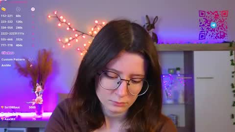 Mona online show from 03-04-25, 09:43