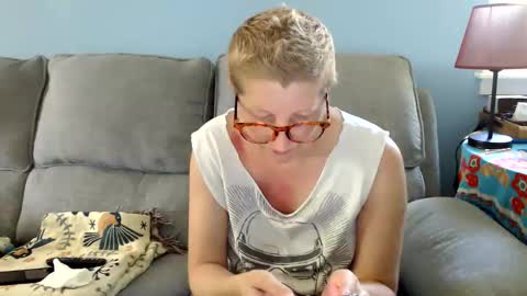 Chelsea online show from 06-09-26, 03:34