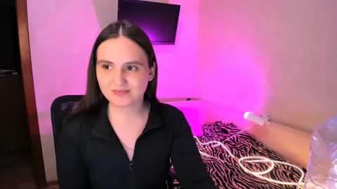 Snapshot of chelsyluxex chatting on 07-06-26, 03:03 Chelsy Luxe online show from 07-06-26, 03:03