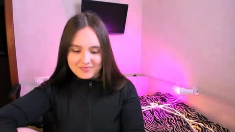 Snapshot of chelsyluxex chatting on 07-29-26, 10:13 Chelsy Luxe online show from 07-29-26, 10:13