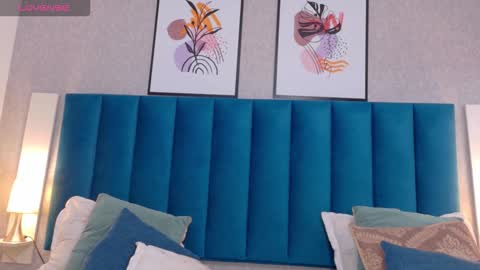   online show from 10-23-25, 07:23