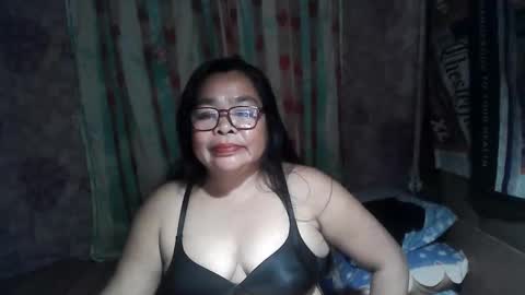 Snapshot of chenita_kits chatting on 03-18-26, 11:13 chenita_kits online show from 03-18-26, 11:13