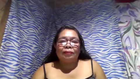 Snapshot of chenita_kits chatting on 06-09-26, 12:39 chenita_kits online show from 06-09-26, 12:39