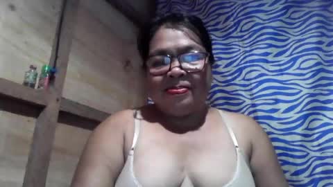 Snapshot of chenita_kits chatting on 06-29-26, 11:38 chenita_kits online show from 06-29-26, 11:38