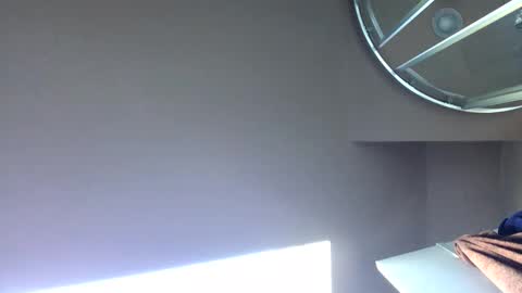 Snapshot of chenovich chatting on 02-12-25, 03:16 chenovich online show from 02-12-25, 03:16