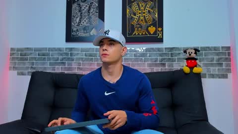 Snapshot of chepe_fit chatting on 01-04-25, 03:29 chepe vause online show from 01-04-25, 03:29