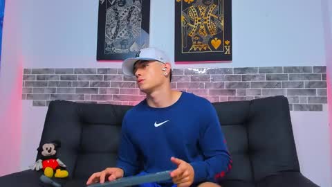 Snapshot of chepe_fit chatting on 01-26-25, 03:38 chepe vause online show from 01-26-25, 03:38