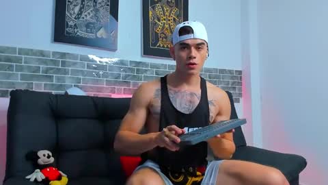 Snapshot of chepe_fit chatting on 02-01-25, 03:08 chepe vause online show from 02-01-25, 03:08