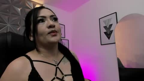 Snapshot of cherie_aniston1 chatting on 08-03-26, 09:07 Cherie online show from 08-03-26, 09:07