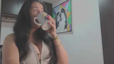 Snapshot of cherry202 chatting on 02-06-26, 01:36 TATIS online show from 02-06-26, 01:36