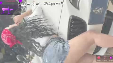 C H E R R Y  online show from 09-10-25, 11:10