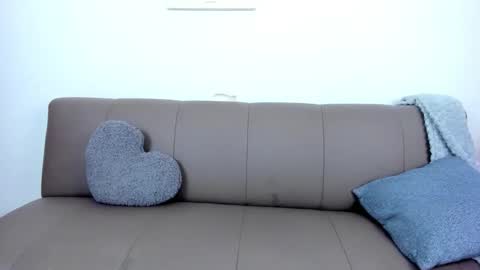 cherry_blossom77 online show from 12-19-25, 12:34