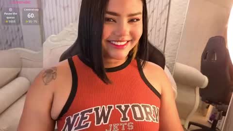 Snapshot of cherry_bunny_cn chatting on 06-06-26, 01:38 cherry_bunny_cn online show from 06-06-26, 01:38