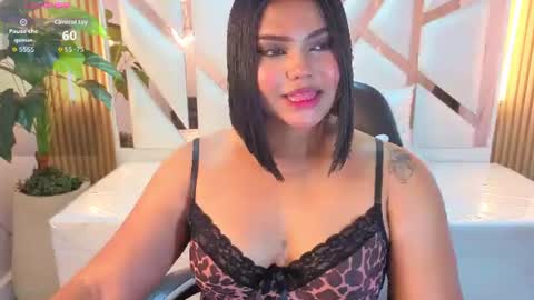 Snapshot of cherry_bunny_cn chatting on 06-08-26, 01:33 cherry_bunny_cn online show from 06-08-26, 01:33