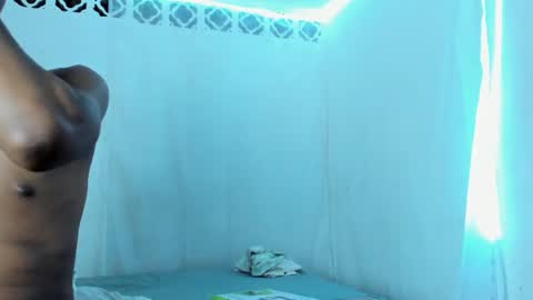 hot cherry and tasty chocolate online show from 06-11-26, 12:32
