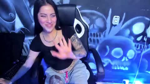 cherry jenklins87 online show from 07-18-26, 04:16