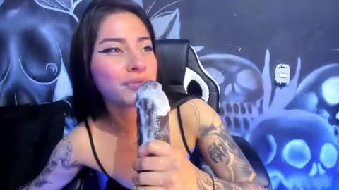 cherry jenklins87 online show from 07-20-26, 04:16