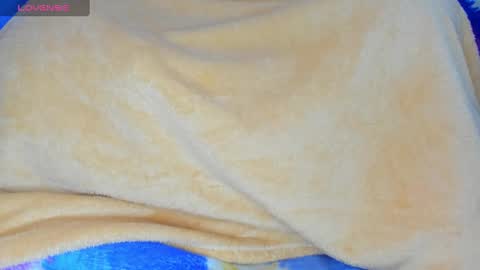 Mia online show from 01-06-25, 06:58