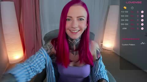 Snapshot of cherry_roxy chatting on 03-02-25, 08:50 Roxy online show from 03-02-25, 08:50