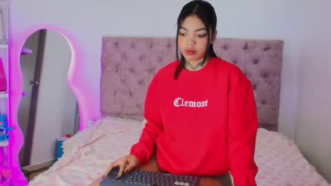 cherry_sussa_ online show from 01-13-26, 06:29