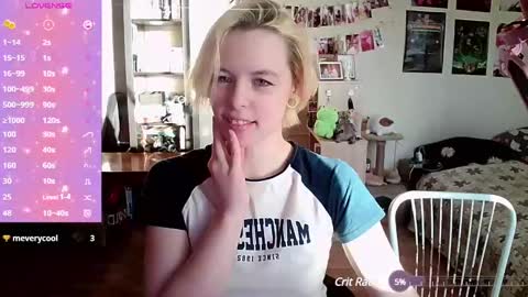 Snapshot of cherrybaby_0 chatting on 12-17-24, 05:40 cherrybaby_0 online show from 12-17-24, 05:40