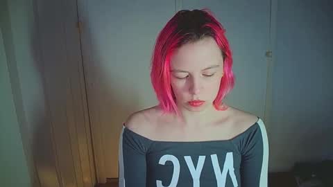 cherrybaby_0 online show from 01-12-26, 05:12