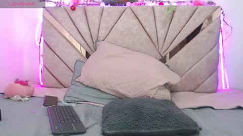 cherryblossom78 online show from 01-12-25, 03:25