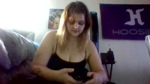 Snapshot of cherrybomb454 chatting on 10-07-25, 06:38 cherrybomb454 online show from 10-07-25, 06:38