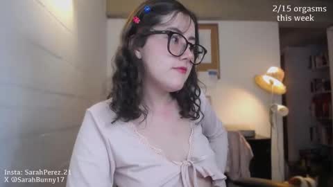 Snapshot of cherrybunny21 chatting on 10-19-25, 03:18 Sarah Prez online show from 10-19-25, 03:18