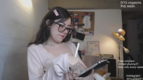 Sarah Prez online show from 04-27-26, 11:58