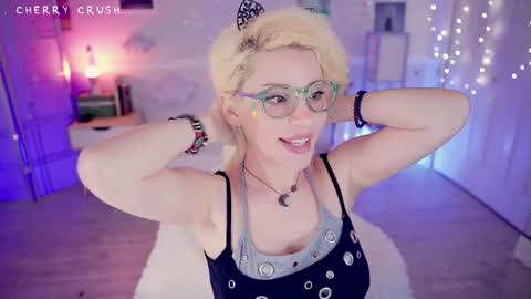 Snapshot of cherrycrush chatting on 03-29-26, 05:35 Cherry Crush online show from 03-29-26, 05:35