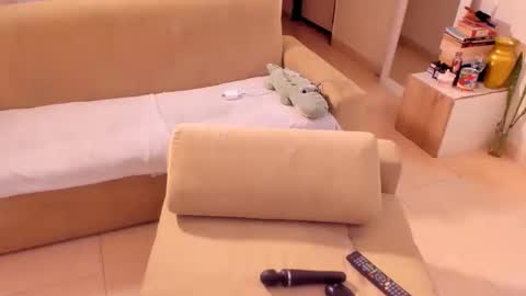 Cereza online show from 04-04-26, 03:16