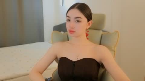 Snapshot of cherrylatte_ chatting on 07-19-26, 07:17 Kate3 online show from 07-19-26, 07:17