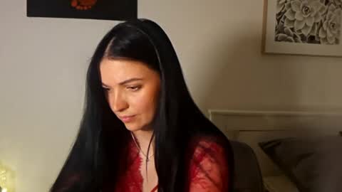 Snapshot of cherryluxe_ chatting on 05-22-26, 07:19 Kira online show from 05-22-26, 07:19