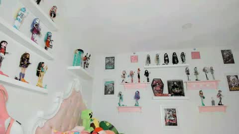cherrycute666 online show from 05-08-26, 01:22