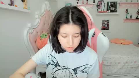 cherrycute666 online show from 06-24-26, 12:31