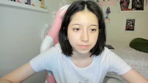 cherrycute666 online show from 07-06-26, 03:36