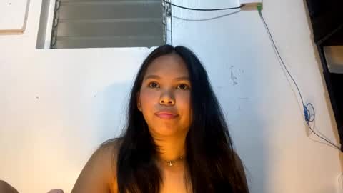 Snapshot of cherrynovax chatting on 05-27-26, 02:19 Bella online show from 05-27-26, 02:19