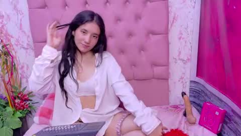 ISABELLA online show from 06-09-26, 02:28