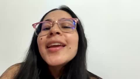 Cheryl online show from 03-25-26, 03:34