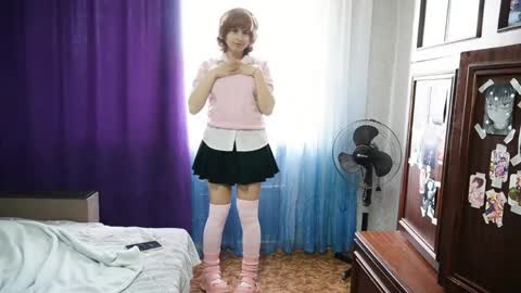 Snapshot of cherylegibbings chatting on 04-21-26, 07:03 Janett online show from 04-21-26, 07:03